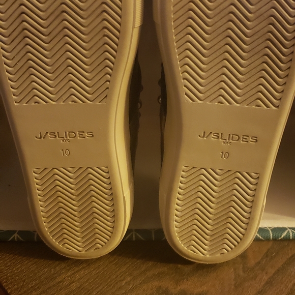 J/Slides Arley Platform Slip-On Sneaker - Picture 3 of 4